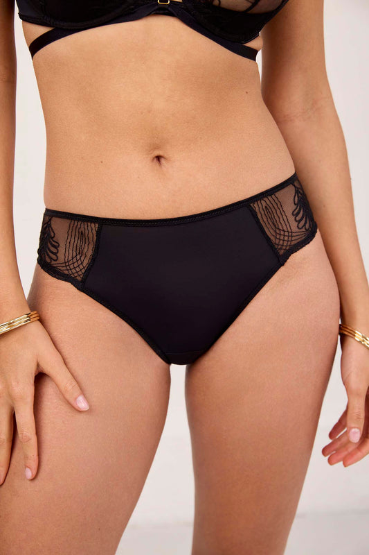 AUDACE : Culotte échancrée noire en broderie française