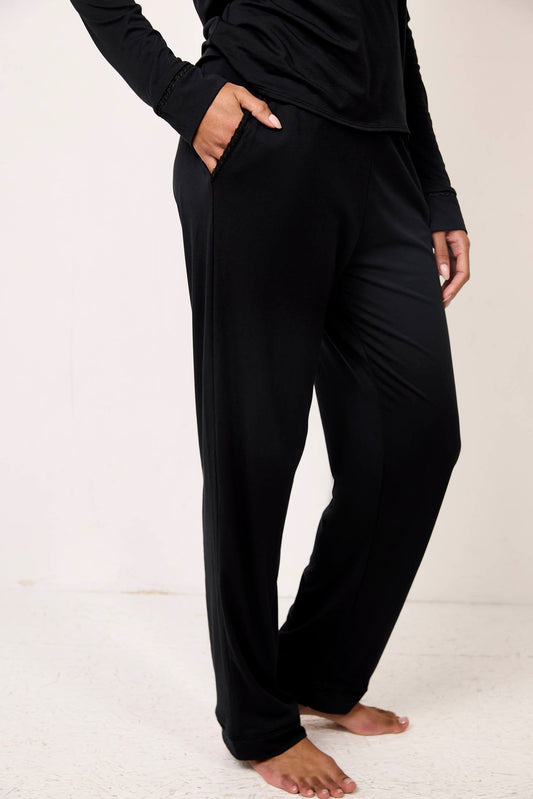 SOFTNESS : Pantalon noir issu de fibres végétales