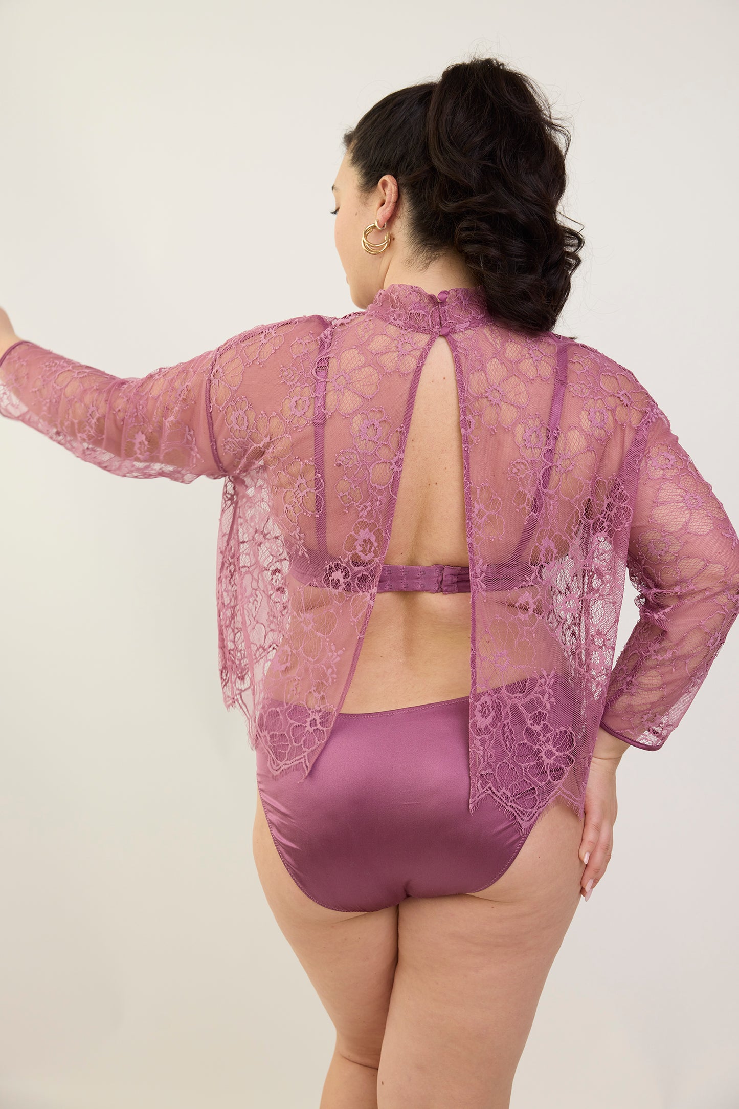 SILK'N LACE