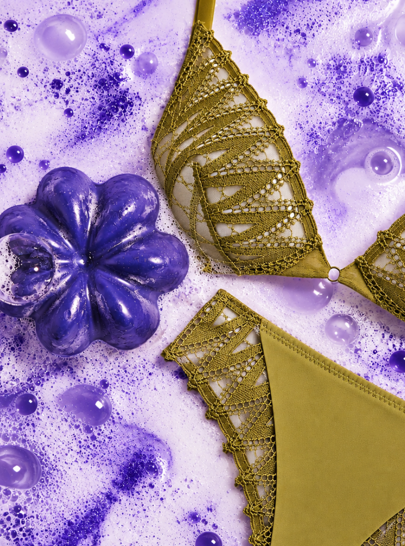 Shampoing violet Umaï & ensemble lingerie vert Dreamcatcher Maison Lejaby