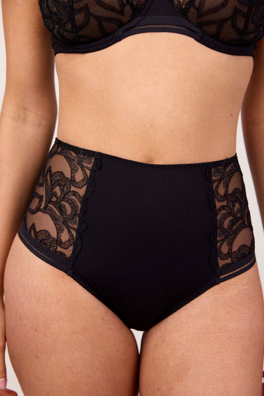 SUBLIME : Culotte taille haute noire grande taille en broderie