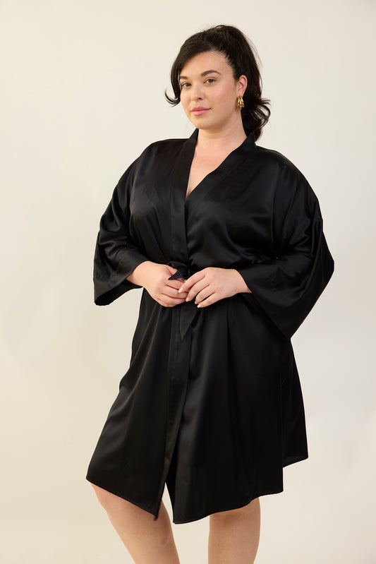 SILK'N MOON : Black silk kimono